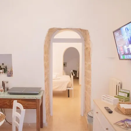 4 Da Letto - Trulli Con Camino, Foresta E Bbq * Cisternino