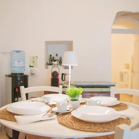4 Da Letto - Trulli Con Camino, Foresta E Bbq Hébergement de vacances Cisternino