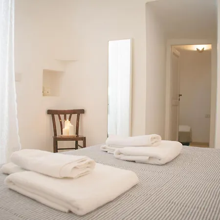 Hébergement de vacances 4 Da Letto - Trulli Con Camino, Foresta E Bbq Cisternino