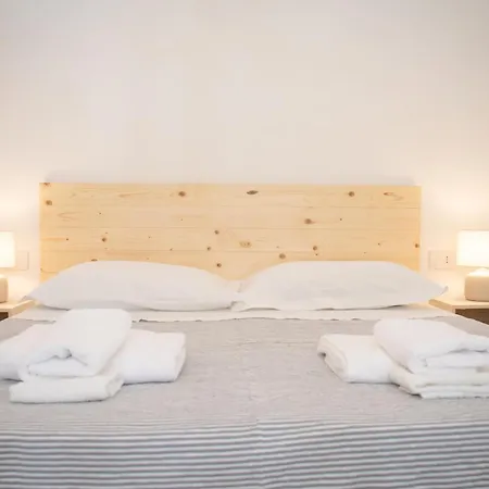 4 Da Letto - Trulli Con Camino, Foresta E Bbq Hébergement de vacances Cisternino