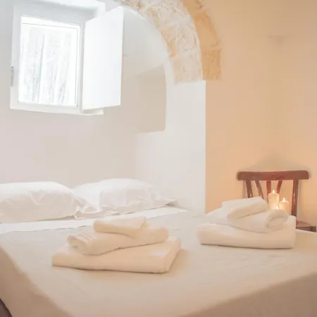 4 Da Letto - Trulli Con Camino, Foresta E Bbq *
